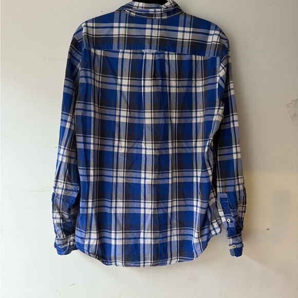 American Eagle Plaid Button Down - Picture 4 of 4